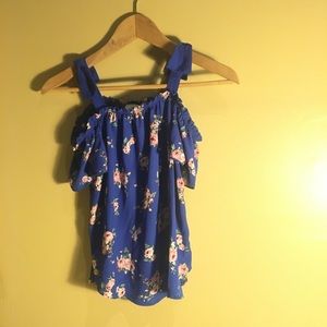 Size 14 blue, rose patterned, blouse.